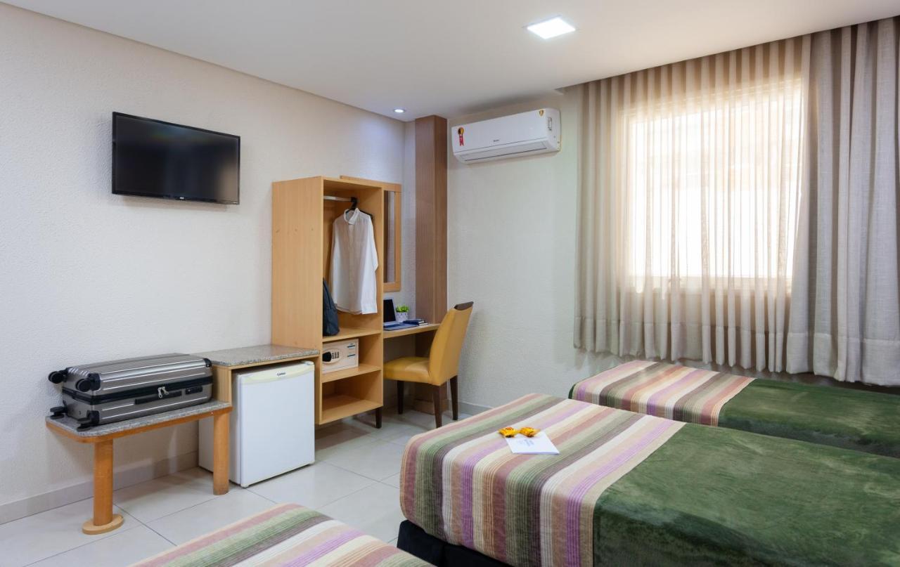 Hotel Olympia Вила Веля Екстериор снимка